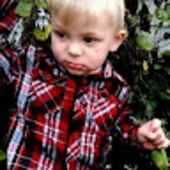 Meet your Posher, Michelle - Picture 1 of 1